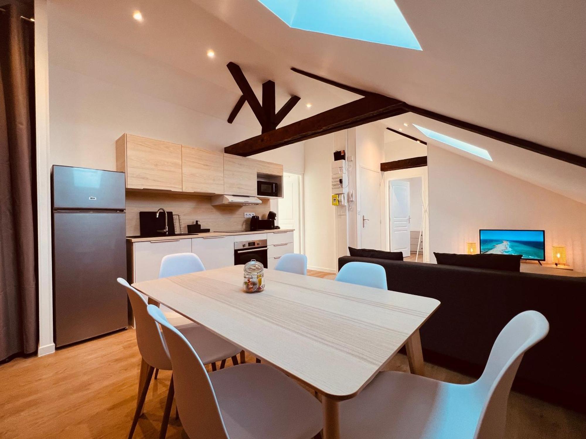 L'Ibiza - Home Homy Монлюсон Екстер'єр фото